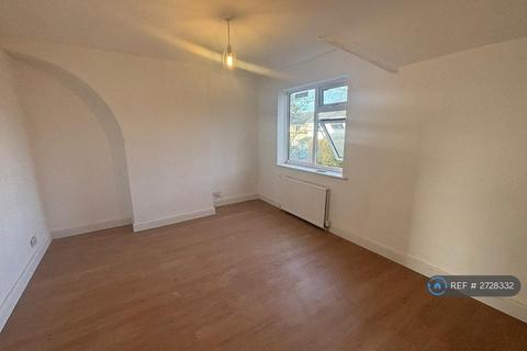 undefined, Broadwalk, Westhoughton, Bolton, BL5