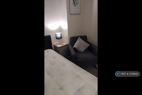 1 bedroom in a house share to rent, Maple Avenue, Nottingham, NG9
