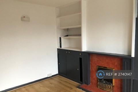 2 bedroom semi-detached house to rent, St. Keverne Road, London, SE9