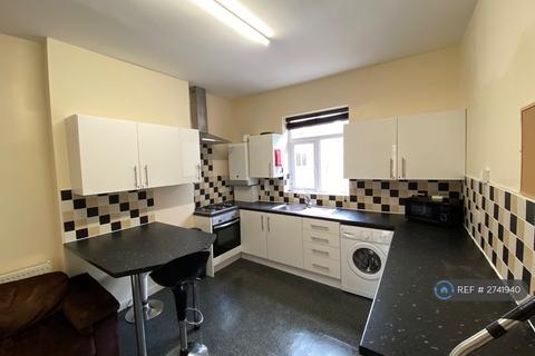 3 bedroom flat to rent, Spring Road, Birmingham, B15
