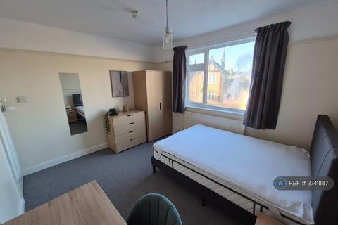 1 bedroom in a house share to rent, Harvey Goodwin Avenue, Cambridge, CB4