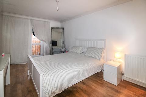 2 bedroom apartment for sale, Simonds Mews, 6 Queens Road, Farnborough, GU14