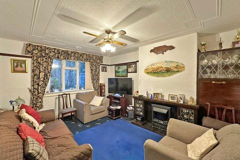 3 bedroom semi-detached house for sale, Crowther Road, Wolverhampton, WV6