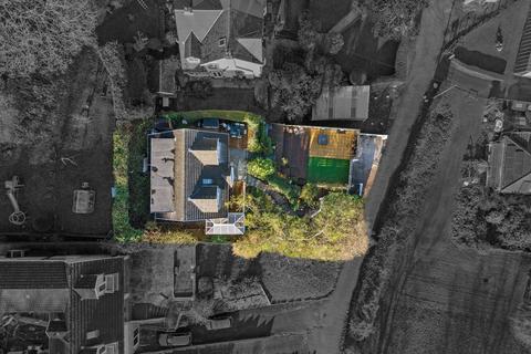 undefined, Slade Gardens, Swansea SA3