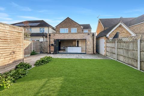 undefined, Grosvenor Road, Grays RM16