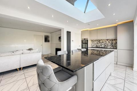 undefined, Grosvenor Road, Grays RM16