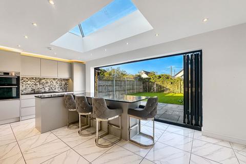 undefined, Grosvenor Road, Grays RM16
