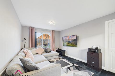 3 bedroom link detached house for sale, Pinfold Avenue, Sherburn In Elmet, Leeds