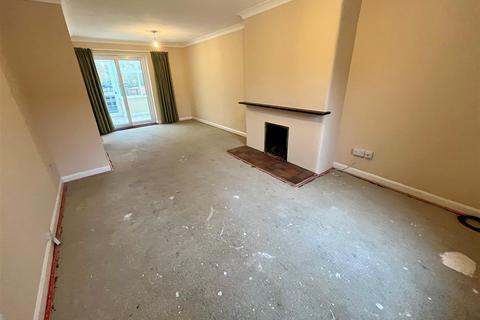 3 bedroom end of terrace house for sale, Elm Close, Pitton, Salisbury