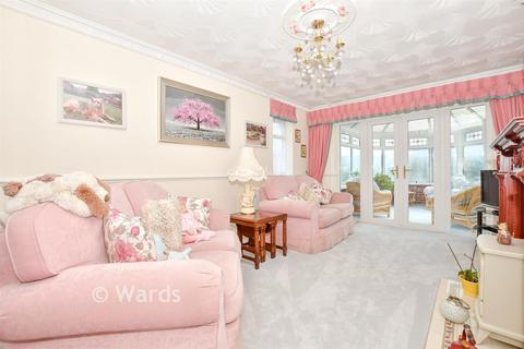 2 bedroom detached bungalow for sale, Multon Road, West Kingsdown, Sevenoaks, Kent