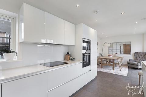 undefined, Buckingham Road, Epping CM16