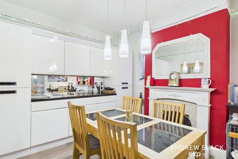 Retail property (high street) for sale, Mansfield Road, Mansfield NG21