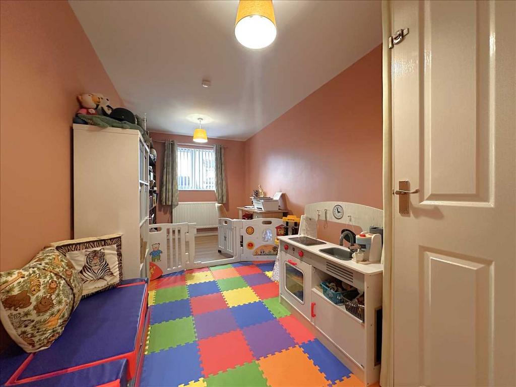 Sitting / Playroom