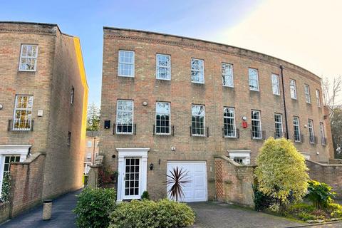 4 bedroom townhouse for sale, Lindsay Road, BRANKSOME PARK, BH13