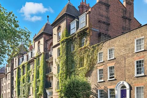 1 bedroom flat for sale, Stepney Green, London E1