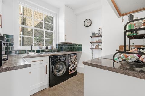 1 bedroom flat for sale, Stepney Green, London E1