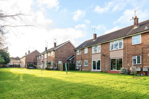 2 bedroom maisonette for sale, Pentland Road, Bushey, Hertfordshire, WD23