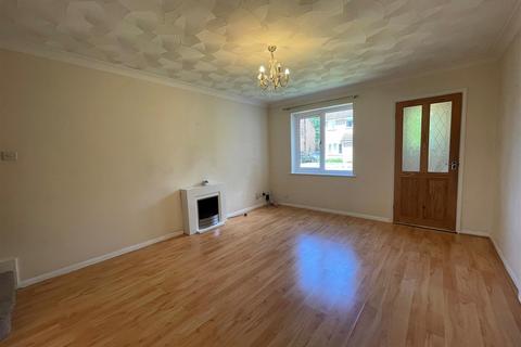 2 bedroom semi-detached house to rent, Sevenacres, Peterborough PE2
