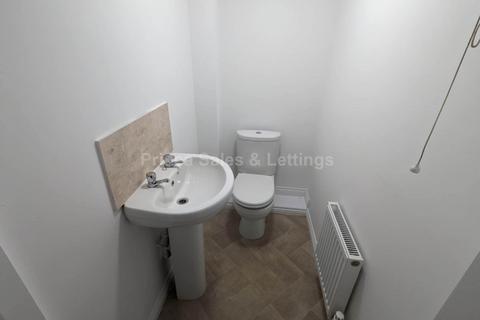3 bedroom terraced house for sale, Moore Street, Lincoln