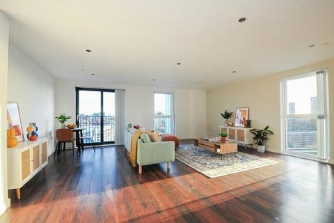 17th Floor – 2 Bed 3 Bath Penthouse Apartment – Alto, Sillavan Way, Salford