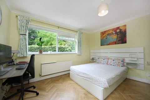 2 bedroom flat for sale, Eaton Rise, W5