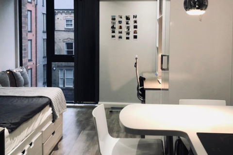 Studio to rent, (First floor) West Walk, Leicester LE1