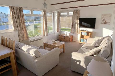 2 bedroom bungalow for sale, Norton, Dartmouth