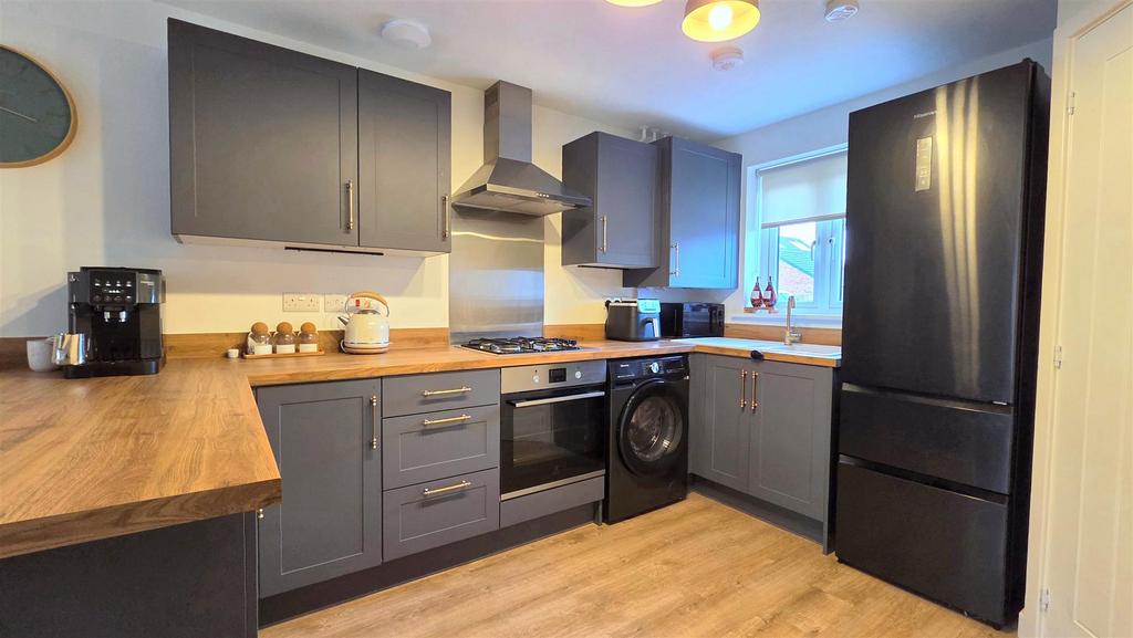 Lounge/Kitchen