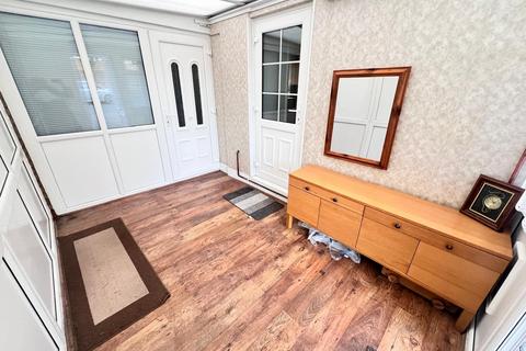 3 bedroom semi-detached house for sale, Calstock Road, Willenhall