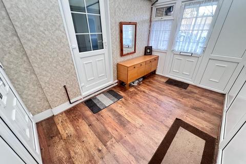 3 bedroom semi-detached house for sale, Calstock Road, Willenhall