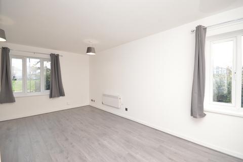 2 bedroom flat for sale, Forsythia Close, Ilford, London, IG1 2BN