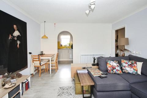 1 bedroom retirement property for sale, Queens Road, BOURNEMOUTH, BH2