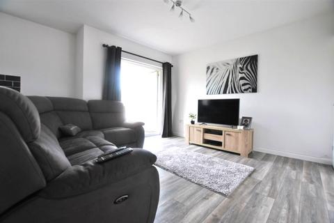 2 bedroom flat to rent, Bamfield, Bristol
