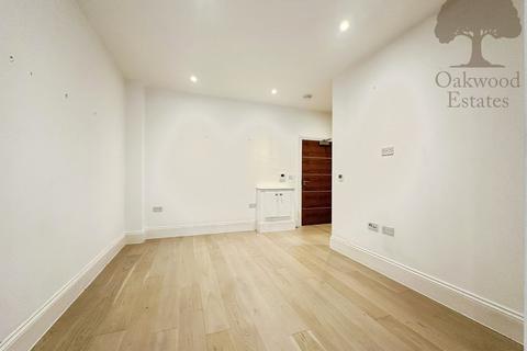 undefined, Bath Road, Maidenhead SL6