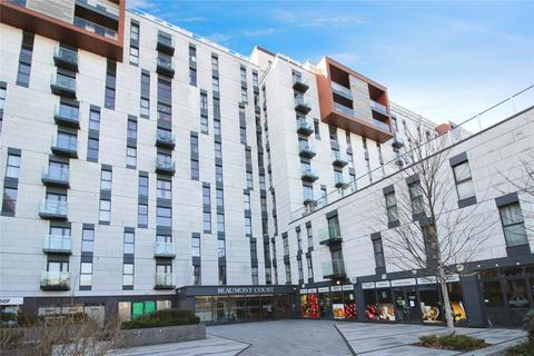 2 bedroom apartment to rent, Beaumont Court,, Victoria Avenue,, Southend On Sea, SS2