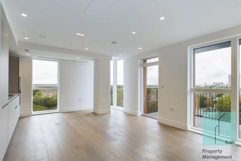 2 bedroom apartment to rent, Chiswick High Road, London W4