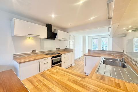 4 bedroom semi-detached house to rent, East Water Crescent, Hampton Vale, PE7