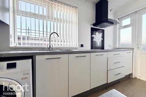3 bedroom terraced house to rent, Reginald Road, Bearwood