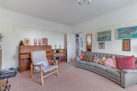 undefined, Kings Avenue, Ilkley LS29