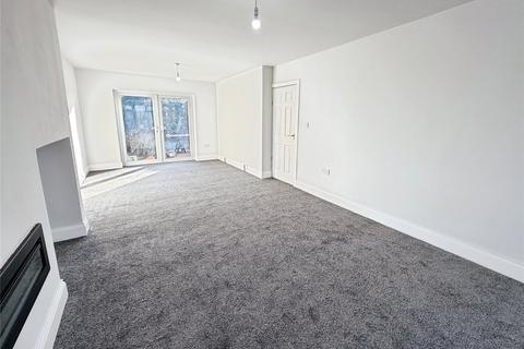 3 bedroom semi-detached house to rent, Windmill Road, Coventry CV7