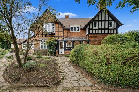 undefined, Ireton Grove, Attenborough