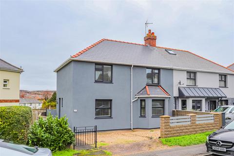 undefined, Hywel Crescent, Barry