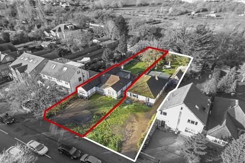 6 bedroom detached bungalow for sale, Tentelow Lane, Norwood Green, Southall UB2