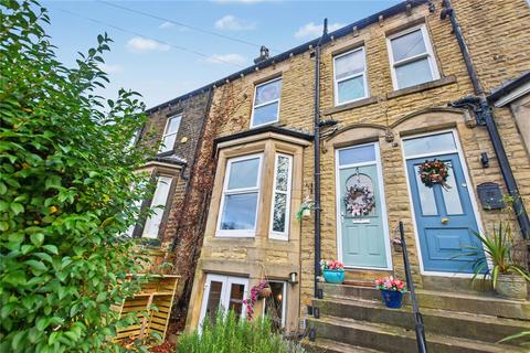 4 bedroom terraced house for sale, Maple Terrace, Yeadon, Leeds, West Yorkshire