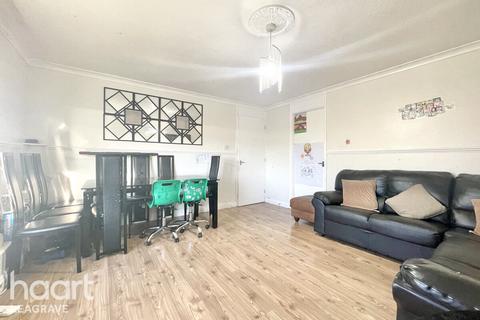 undefined, Denham Close, Luton