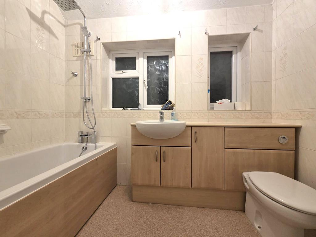 Bathroom.jpeg