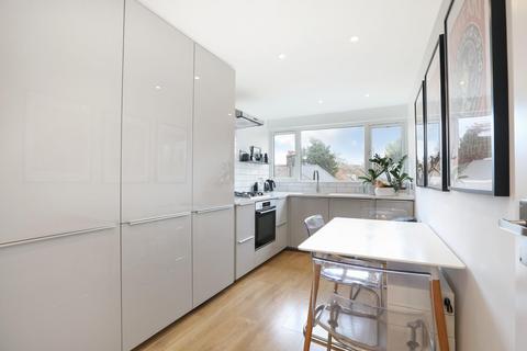 1 bedroom apartment to rent, Holland Grove, London