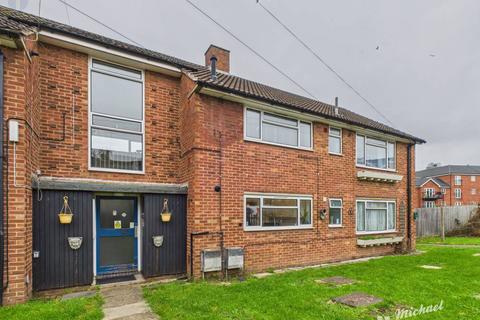 2 bedroom ground floor flat for sale, Victoria Street, Aylesbury, Buckinghamshire