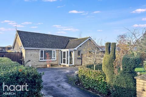 3 bedroom detached bungalow for sale, March Road, Wimblington