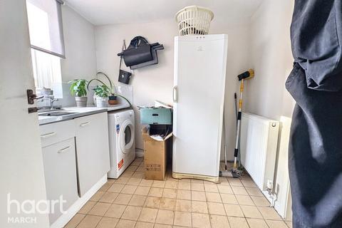 3 bedroom detached bungalow for sale, March Road, Wimblington